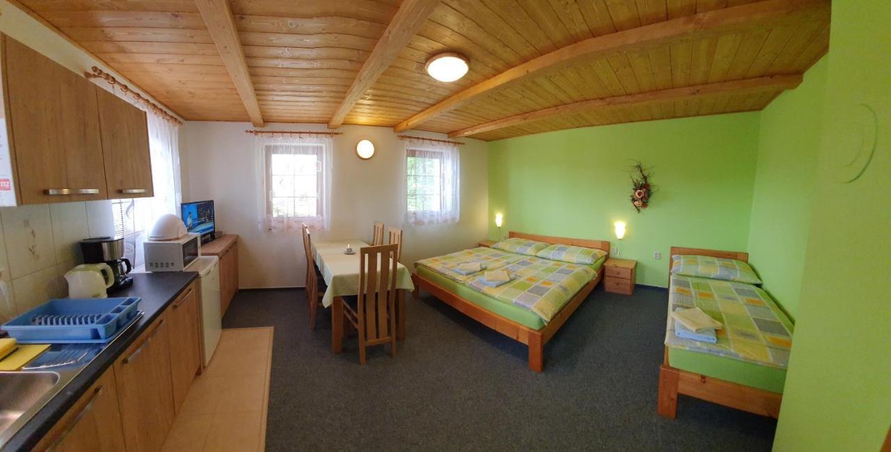 Ada Apartments Liptovský Trnovec Extérieur photo